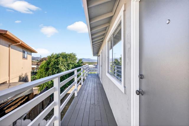 18848 Eisenhower Street, Salinas CA: https://media.crmls.org/mediaz/ad814919-c63a-4c9d-9ff5-5a8d1bd2ece4.jpg