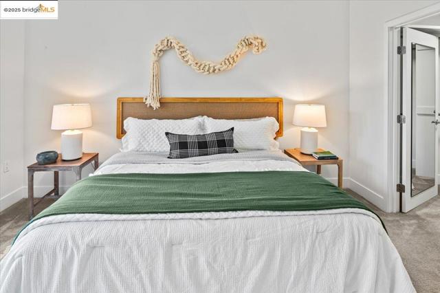438 W Grand Ave, Oakland CA: https://media.crmls.org/mediaz/ad8181c0-85b1-44b6-93d4-84eb54242395.jpg