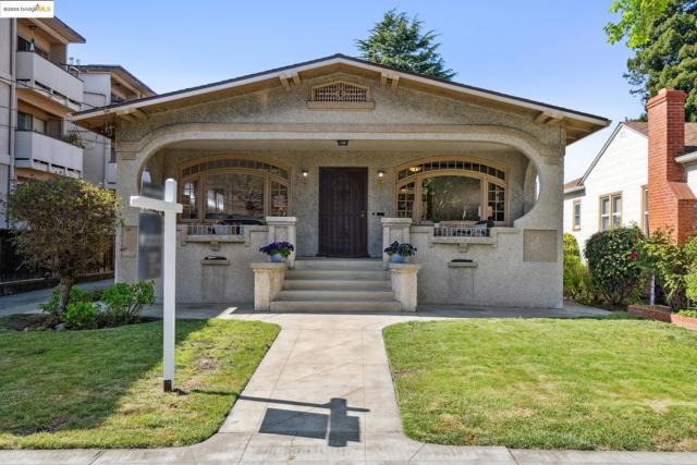 148 Estabrook, San Leandro CA: https://media.crmls.org/mediaz/ad818e6d-2fd5-47d4-b7e0-babada0b1226.jpg