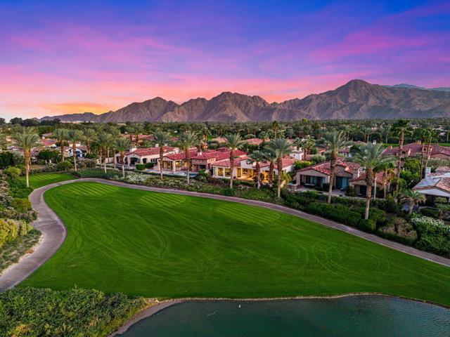 75836 Via Cortona, Indian Wells CA: https://media.crmls.org/mediaz/ad82c15c-f30a-4c70-9288-46a51604731b.jpg
