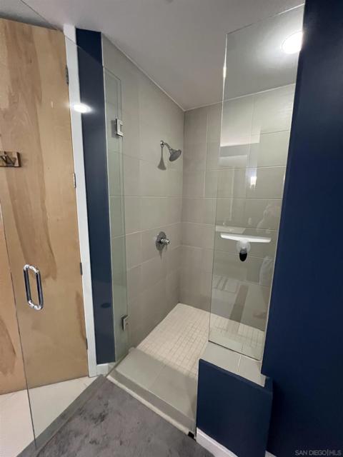 845 Fort Stockton Dr, San Diego CA: https://media.crmls.org/mediaz/ad83673c-b895-4b26-9f74-950b3ff7bc34.jpg