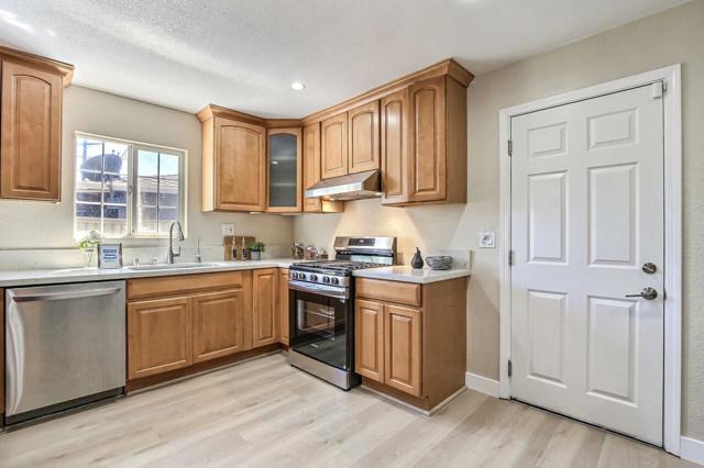 1046 Sinbad Avenue, San Jose CA: https://media.crmls.org/mediaz/ad843cc0-d5a1-41ca-8067-5f5828e02b0e.jpg