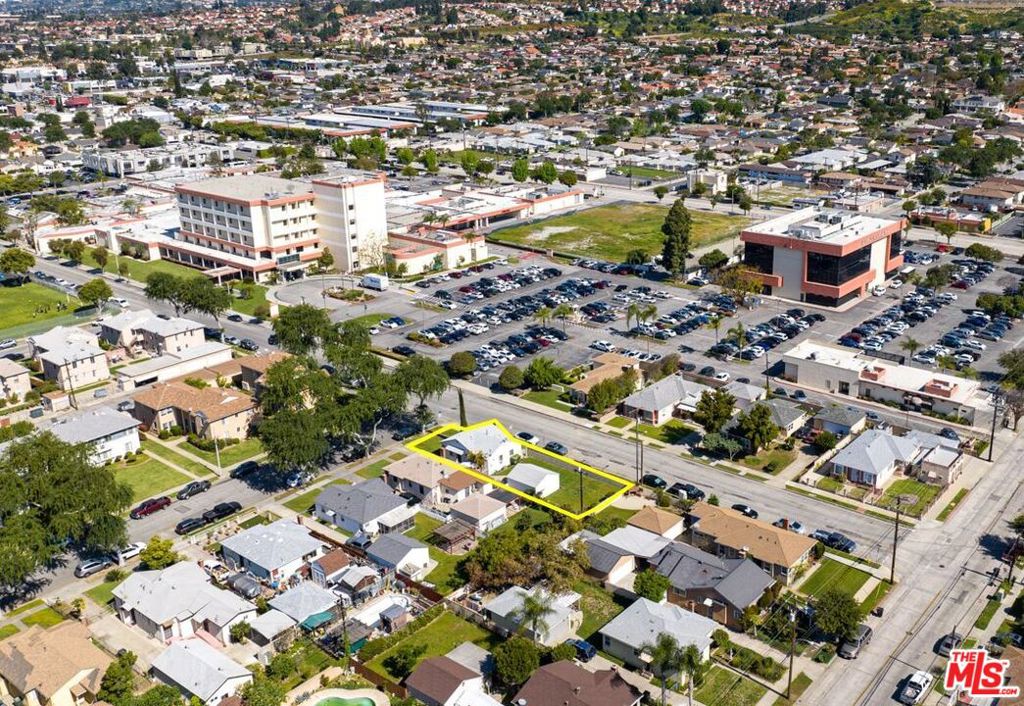 344 N 1st Street, Montebello, CA 90640