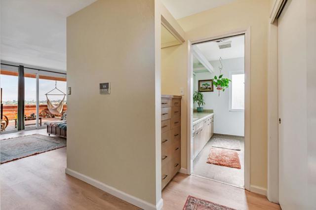 216 Enterprise Road, Hollister CA: https://media.crmls.org/mediaz/ad8788da-ad09-4678-a0ee-a1f2277a3959.jpg