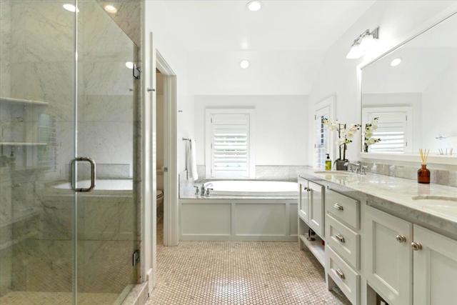 16218 George St, Los Gatos CA: https://media.crmls.org/mediaz/ad880713-7659-424f-a61e-323761ddd2d1.jpg