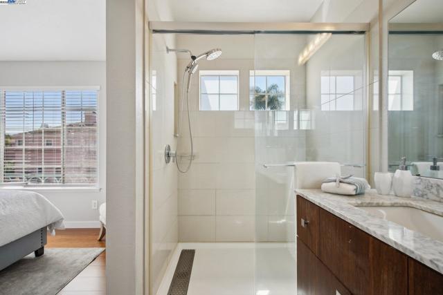 385 Montecito Way, Milpitas CA: https://media.crmls.org/mediaz/ad88f226-058f-477e-a4b4-c78e4941c5dd.jpg