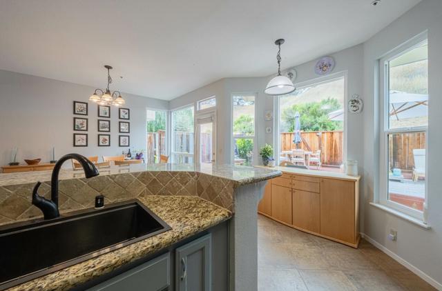 21028 Country Park Road, Salinas CA: https://media.crmls.org/mediaz/ad89f8fa-490a-4a37-83e9-35c57bc1bbf1.jpg