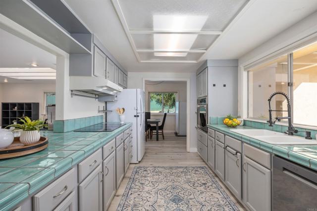 Detail Gallery Image 16 of 54 For 2209 Boundary Ave, Ramona,  CA 92065 - 4 Beds | 2/1 Baths