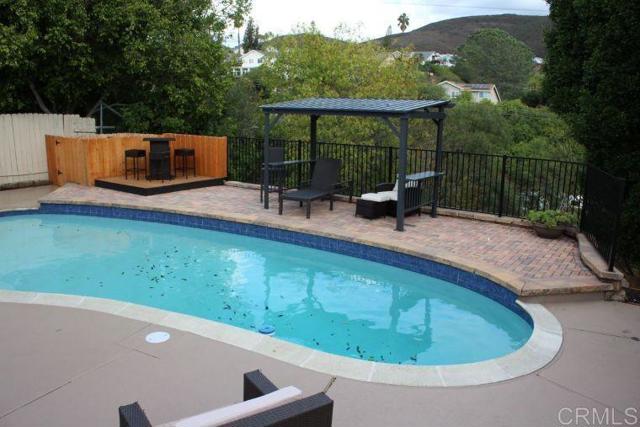 13837 Paseo Cardiel, San Diego CA: https://media.crmls.org/mediaz/ad8ae378-1072-4718-934a-dad3ecc1e5b9.jpg