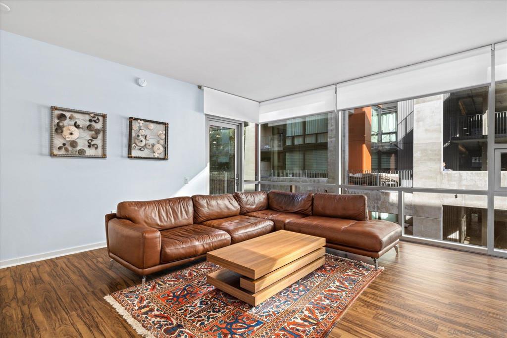 321 10th Ave - photo 6