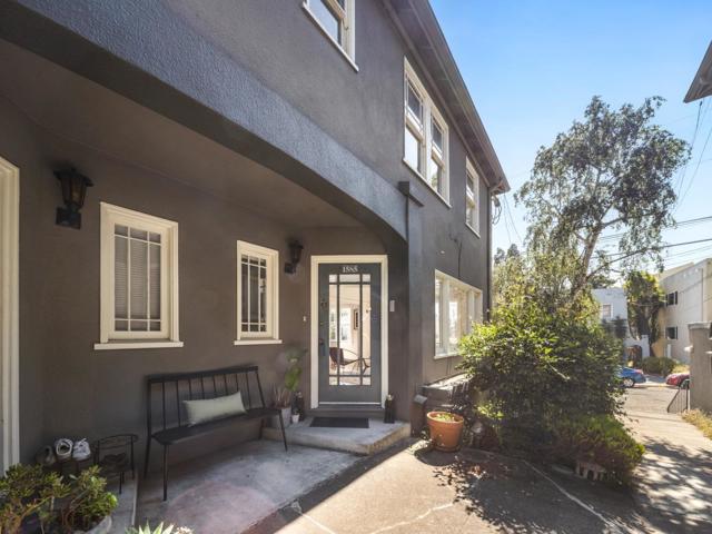 1585 Arch Street, Berkeley CA: https://media.crmls.org/mediaz/ad8fbcd1-17d8-485c-a4ed-76df6c4658be.jpg