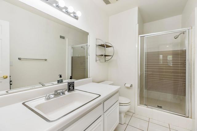 4400 Chaumont Road, Woodland Hills CA: https://media.crmls.org/mediaz/ad90d71c-9a30-4d38-9a6e-17c53d767878.jpg