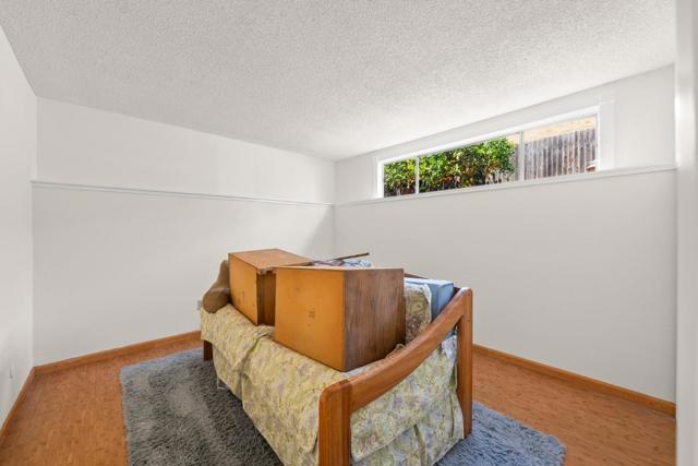 423 Riviera Drive, Union City CA: https://media.crmls.org/mediaz/ad922154-ead1-4a06-b101-be32749d8ea6.jpg