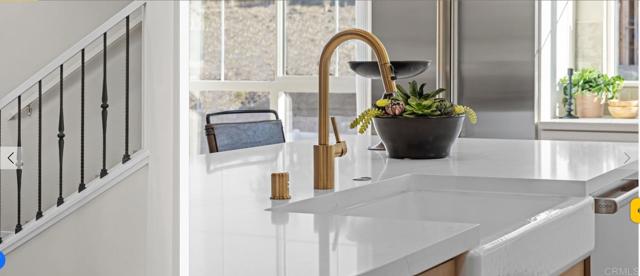 Detail Gallery Image 2 of 25 For 2522 Thyme Way, Carlsbad,  CA 92008 - 4 Beds | 3/1 Baths