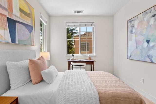 4048 Fitzpatrick Way, Santa Clara CA: https://media.crmls.org/mediaz/ad92d74d-547e-43d3-b112-4fb1c481c8d0.jpg