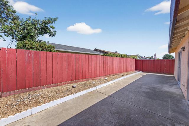 486 Cloudview Drive, Watsonville CA: https://media.crmls.org/mediaz/ad94393d-28b6-4fce-a54f-693b24b6afc6.jpg