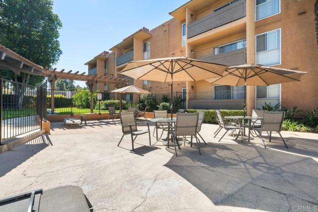 Detail Gallery Image 3 of 14 For 6955 Alvarado Rd #59,  San Diego,  CA 92120 - 2 Beds | 2 Baths