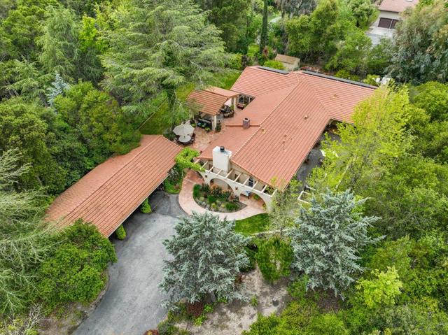 8103 Crestview Court, Gilroy CA: https://media.crmls.org/mediaz/ad954e94-d43c-4298-b3f1-5d819765fe98.jpg