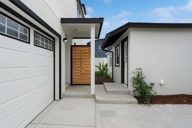 820 Jackson Street, Mountain View CA: https://media.crmls.org/mediaz/ad9593dd-89fa-43de-9db4-21c12cc9fb2a.jpg