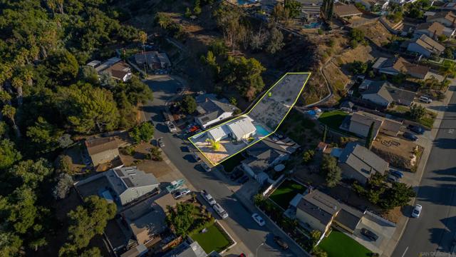 8546 Blanco Terrace, El Cajon CA: https://media.crmls.org/mediaz/ad97e7f6-28e5-430d-99c8-8cd9e3497848.jpg