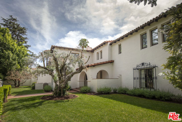 Image 3 of 44 For 5470 Los Feliz Boulevard