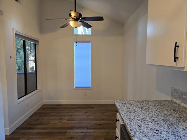 Detail Gallery Image 18 of 62 For 2135 E Valley Pkwy #7,  Escondido,  CA 92027 - 1 Beds | 1 Baths