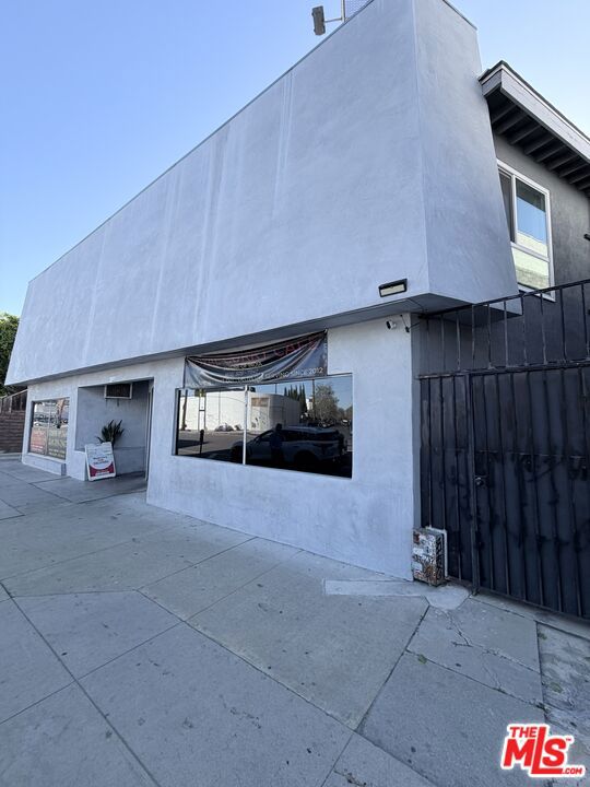  Commercial for Sale in North Hollywood, California