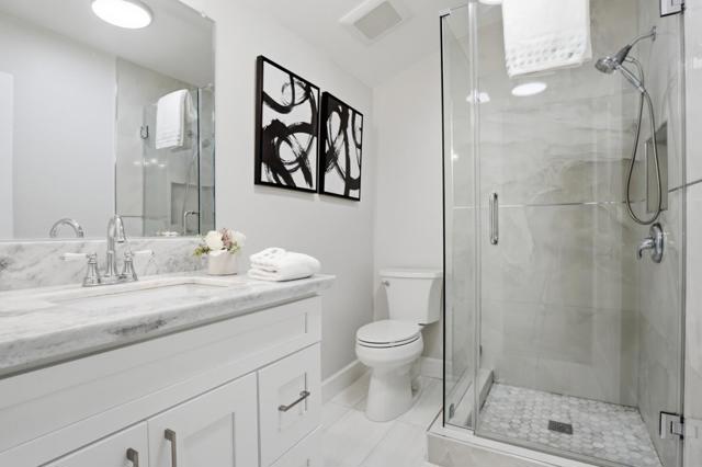 11383 Stonecress Avenue, Fountain Valley CA: https://media.crmls.org/mediaz/ad99e82f-27cb-4684-bb09-5d600fb67890.jpg