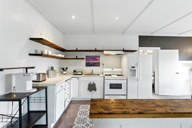 35 Mono Street, Brisbane CA: https://media.crmls.org/mediaz/ad9bdf8b-c8da-4724-bf09-438541b8b4ef.jpg