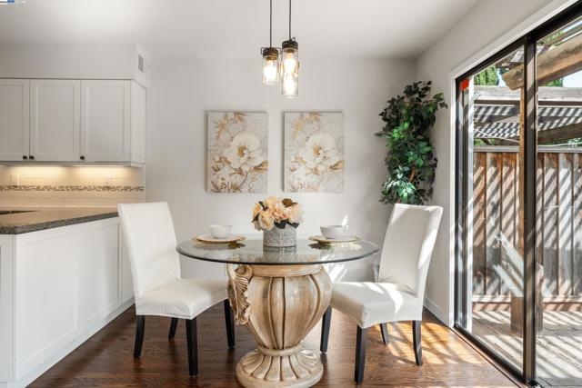 40654 WOLCOTT PLACE, Fremont CA: https://media.crmls.org/mediaz/ad9c5a8f-d680-40fa-b18f-52fbf07d44db.jpg