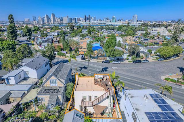 Detail Gallery Image 6 of 28 For 344 Pomona Ave, Coronado,  CA 92118 - 3 Beds | 2 Baths