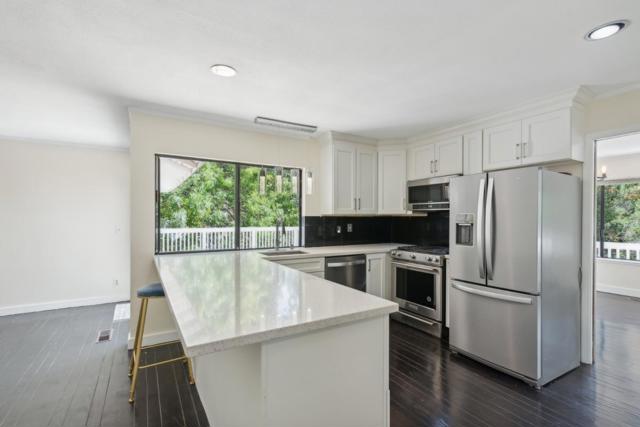 26 Ardor Drive, Orinda CA: https://media.crmls.org/mediaz/ad9e711e-1bac-412c-9119-aabf4f1b878b.jpg