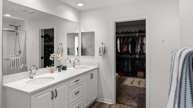 27924 Barley Court, Valley Center CA: https://media.crmls.org/mediaz/ad9f51c4-48c8-4186-8d67-2ee25acd6152.jpg