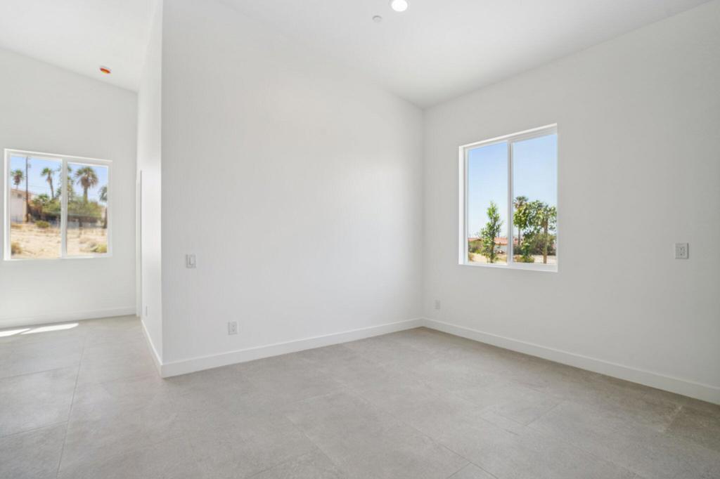 MLS #219129735DA img 17