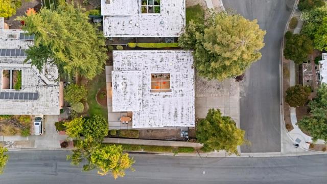 1204 Navlet Court, Sunnyvale CA: https://media.crmls.org/mediaz/ada06a02-e5b3-4728-9629-cf5c7ed22631.jpg