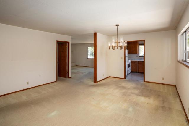 3857 Timlott Court, Palo Alto CA: https://media.crmls.org/mediaz/ada0e110-045b-4f0a-9c58-ab2fc77ec7fe.jpg