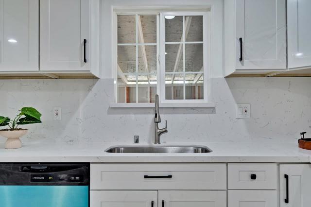 764 4th Avenue, Redwood City CA: https://media.crmls.org/mediaz/ada15b4a-b0a6-4d8c-89be-b6a45b60cacc.jpg
