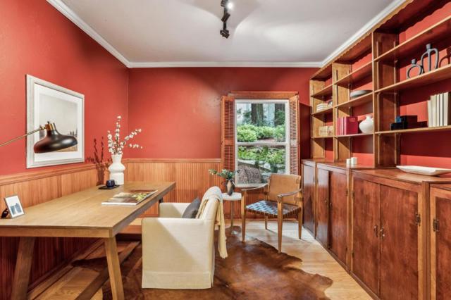 13872 Silver Sky Way, Woodside CA: https://media.crmls.org/mediaz/ada236e8-d9a1-4e72-8026-628053cc0fad.jpg