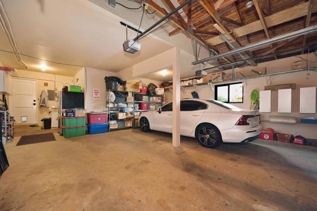 2640 Gayle Lane, Auburn CA: https://media.crmls.org/mediaz/ada43544-6330-4496-b34b-ed36af6e924a.jpg