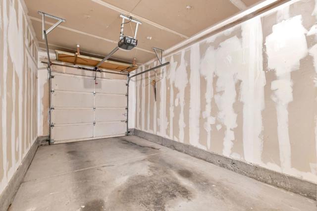 941 Huntington, Fremont CA: https://media.crmls.org/mediaz/ada5709a-159c-4a87-9d59-d1ca41b21195.jpg