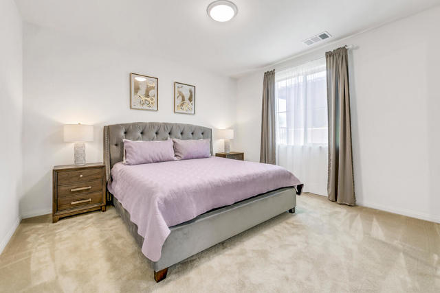Image 25 of 38 For 49337 Nicholson Court