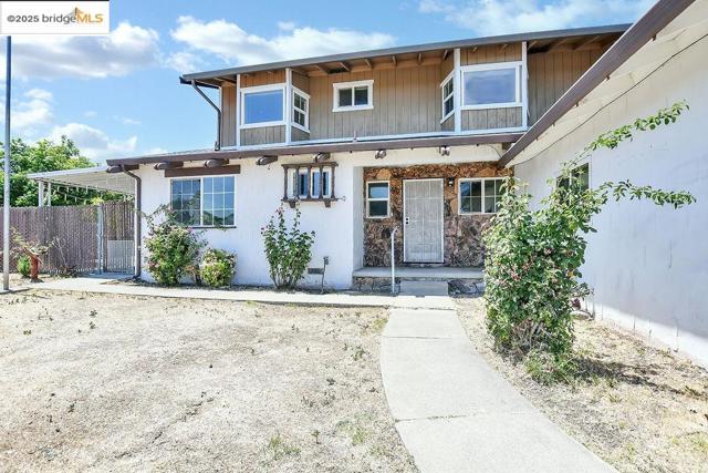 3026 El Monte Ct, Antioch CA: https://media.crmls.org/mediaz/ada66edf-abe2-41d4-a0a8-9873183ef9fc.jpg