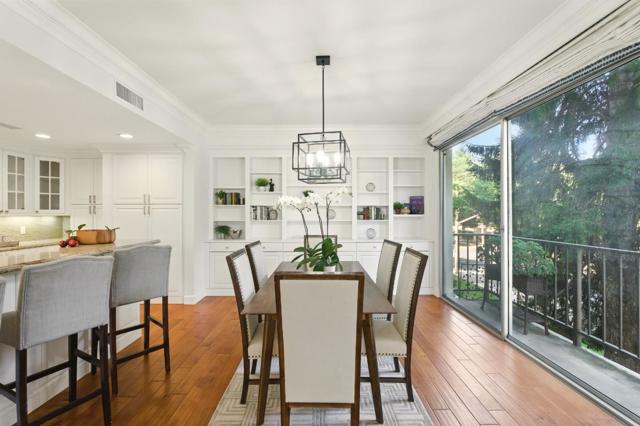 1330 University Drive, Menlo Park CA: https://media.crmls.org/mediaz/ada6a590-008b-464a-9f0a-280d161c0e51.jpg