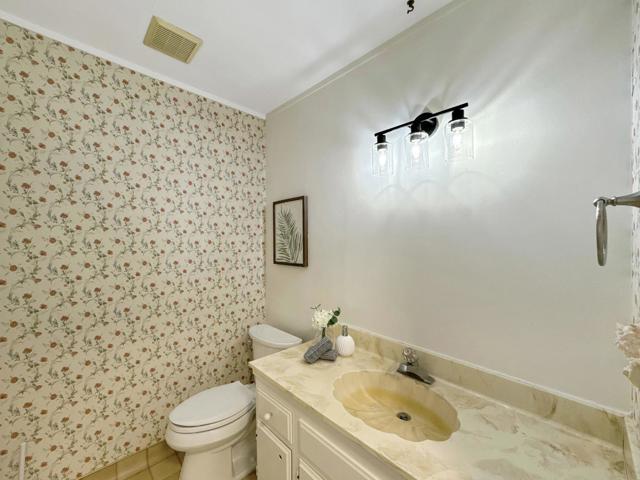 Image 13 of 45 For 1312 Vintner Way