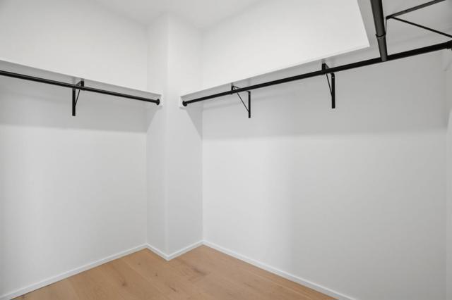 Image 23 of 55 For 3012 Vistamont Drive