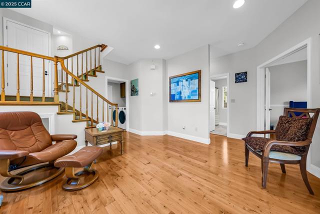 1618 Brush Creek Place, Danville CA: https://media.crmls.org/mediaz/ada75528-07c7-4501-abb2-39597320ca3d.jpg