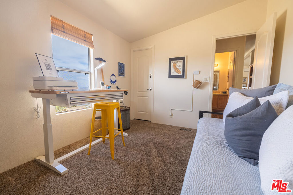 MLS #25613337 image #17