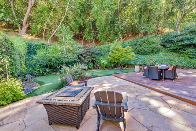 1521 Cherrywood Drive, San Mateo CA: https://media.crmls.org/mediaz/ada87d46-1f71-4574-9f11-2423f253a275.jpg