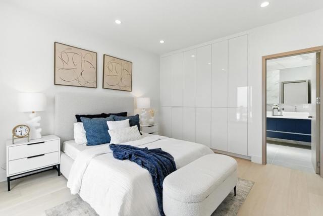 1815 18th Avenue, San Francisco CA: https://media.crmls.org/mediaz/ada8a67b-b1d4-4475-9f37-c22f95f4519b.jpg