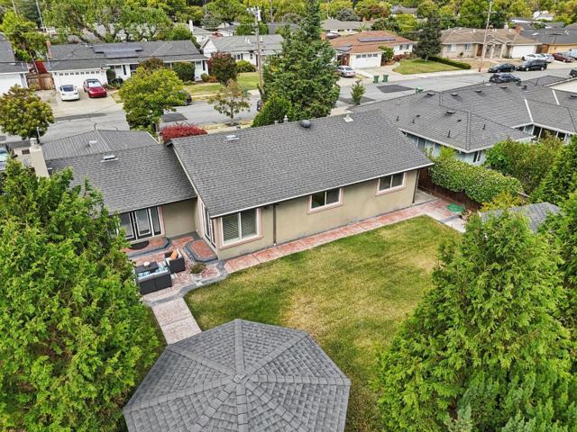 37987 Alta Drive, Fremont CA: https://media.crmls.org/mediaz/ada99a8d-b446-478d-a4ab-61b48bffc831.jpg